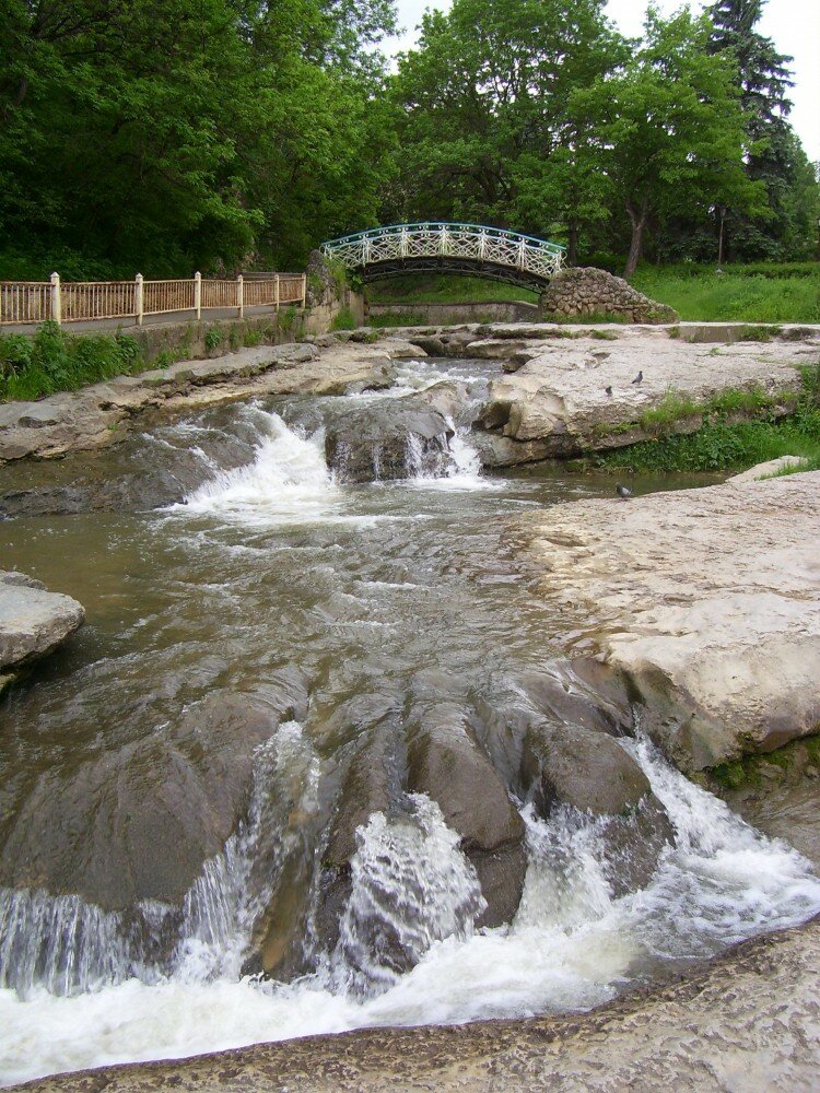Кисловодск парк: http://www.kirova33.ru/userfiles/image/damskii.jpg